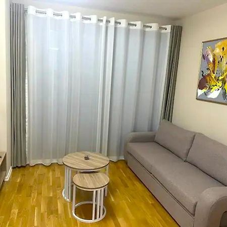 Sui' Apartment Tirana Exterior foto